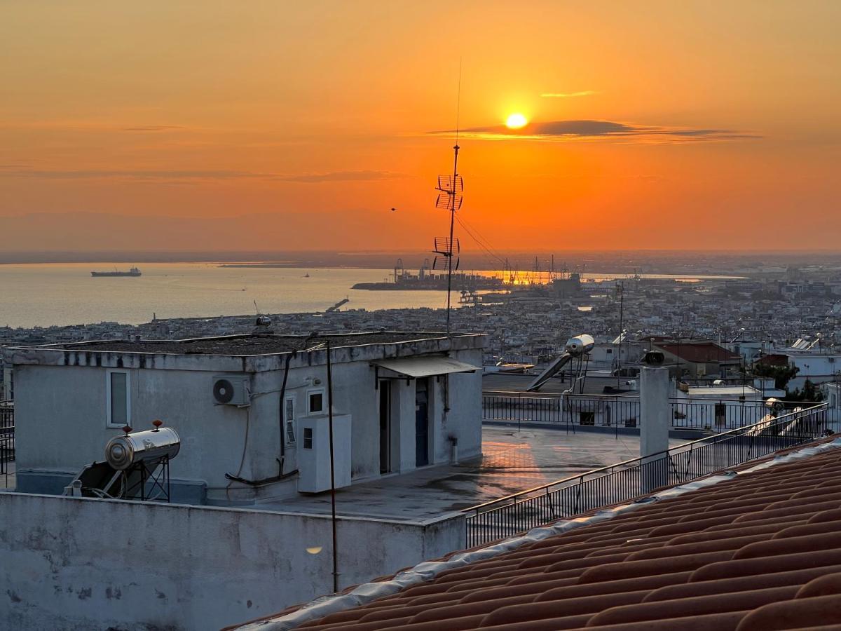 Sunset Apartment Thessaloniki Exterior foto
